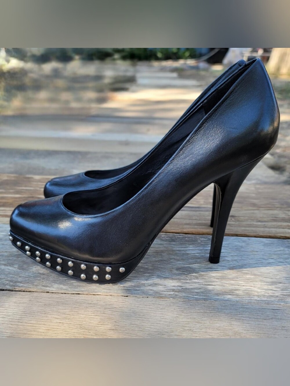 Steve Madden Vintage "Kallie" Black Leather Studded Stilettos Sz 8.5
